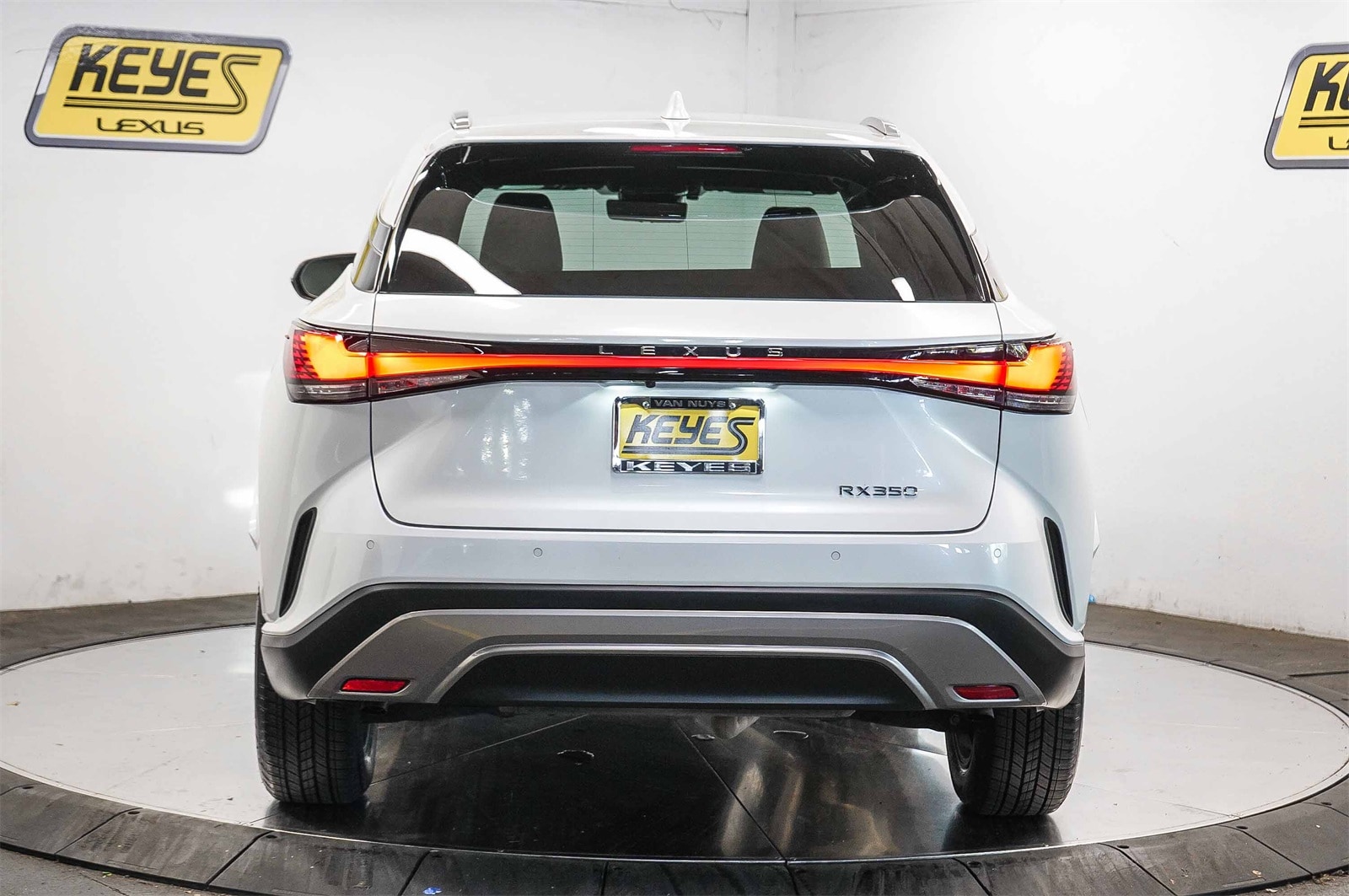 Thumbnail: 2023 Lexus RX - 3