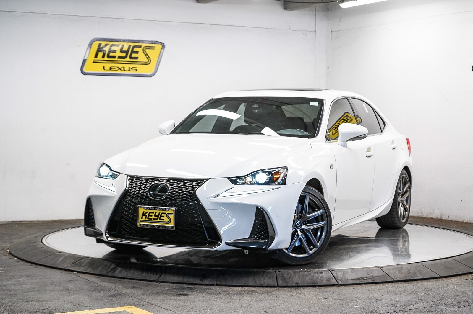 Thumbnail: 2020 Lexus IS - 1