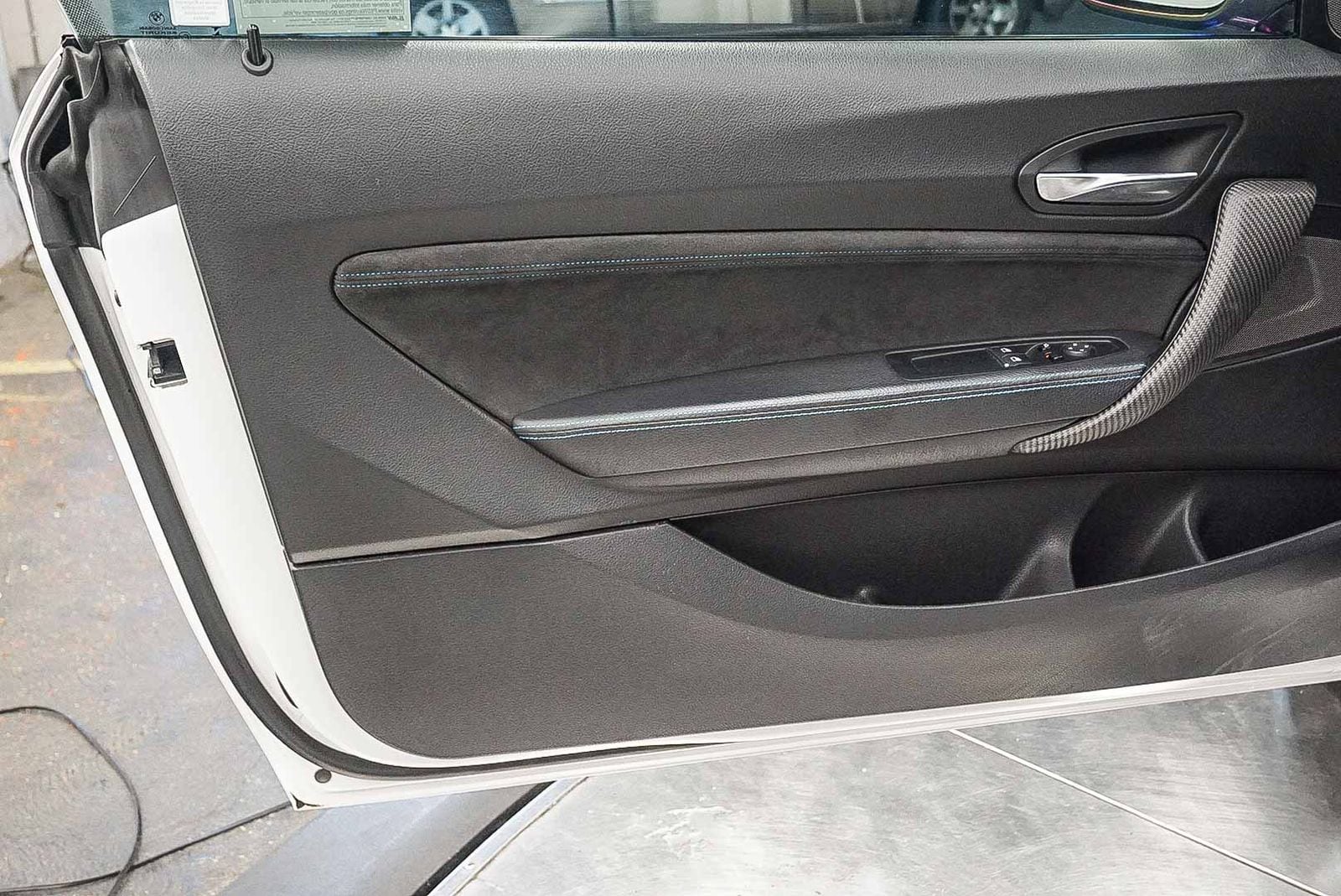 Thumbnail: 2018 BMW M2 - 21