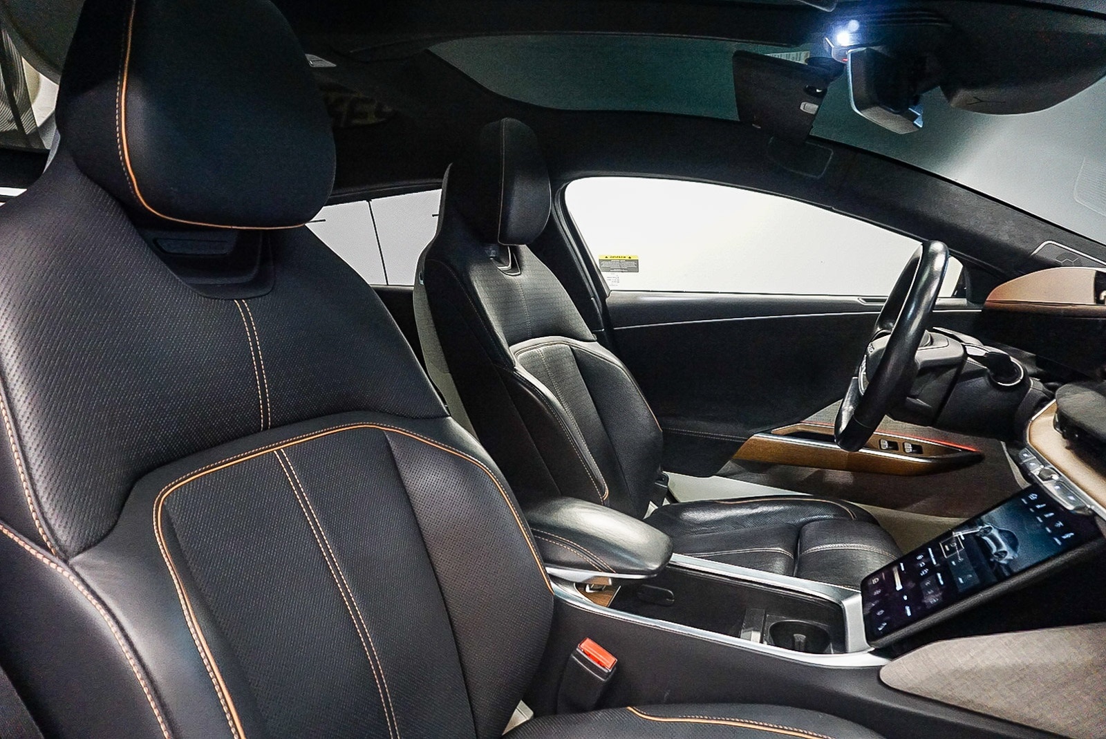 Thumbnail: 2022 Lucid Air - 17