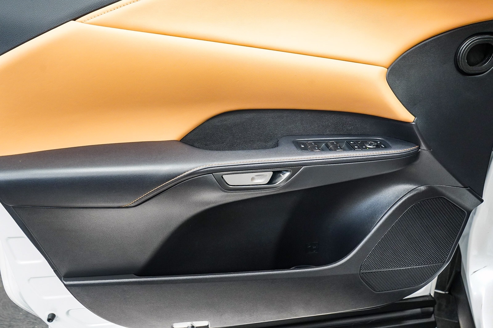Thumbnail: 2024 Lexus RX - 22