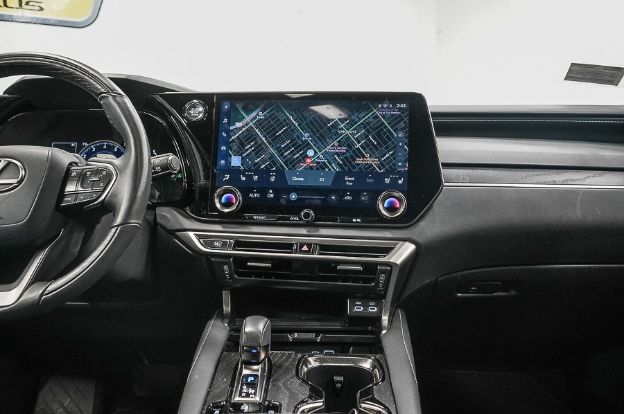 Thumbnail: 2024 Lexus RX - 13