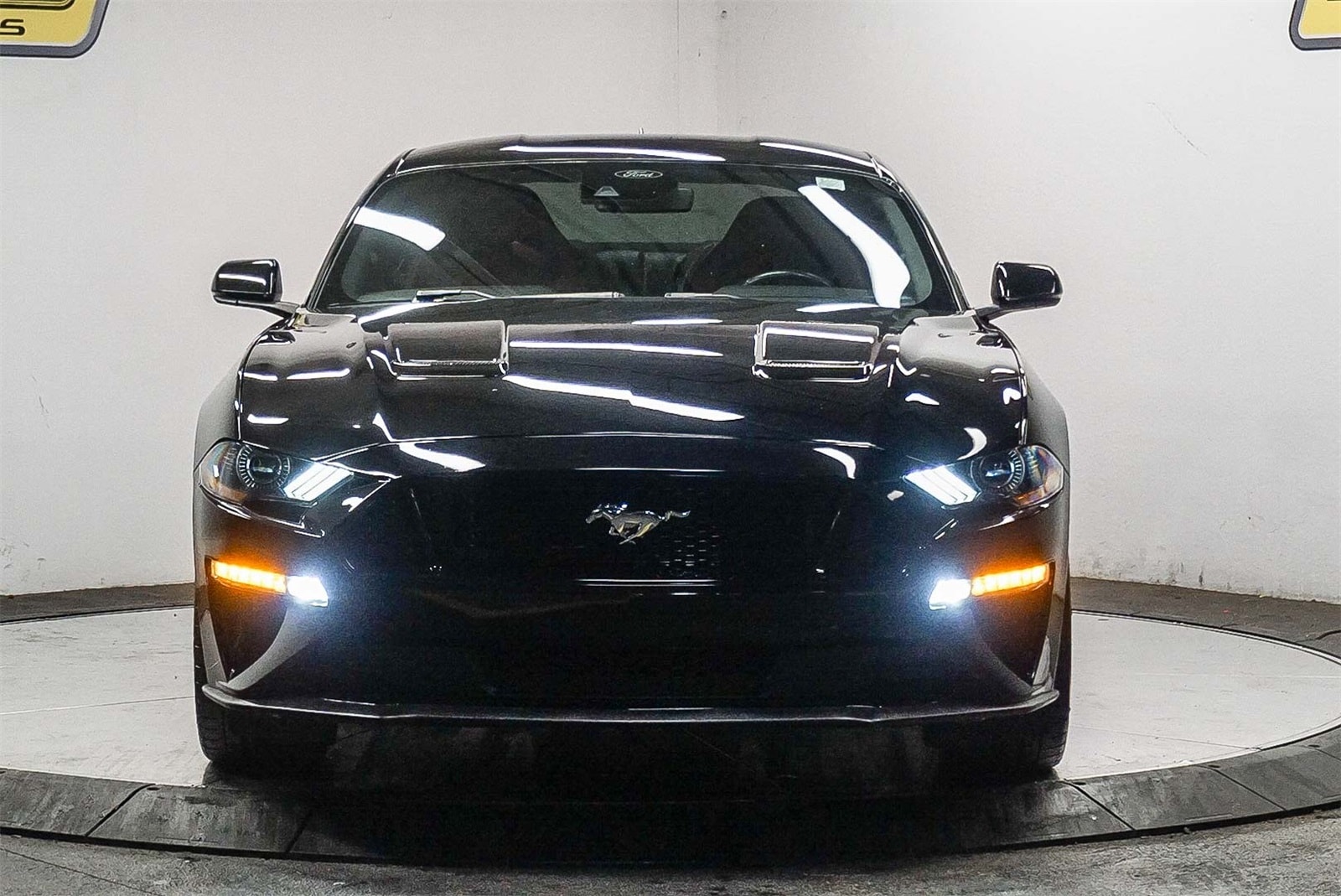 Thumbnail: 2021 Ford Mustang - 6