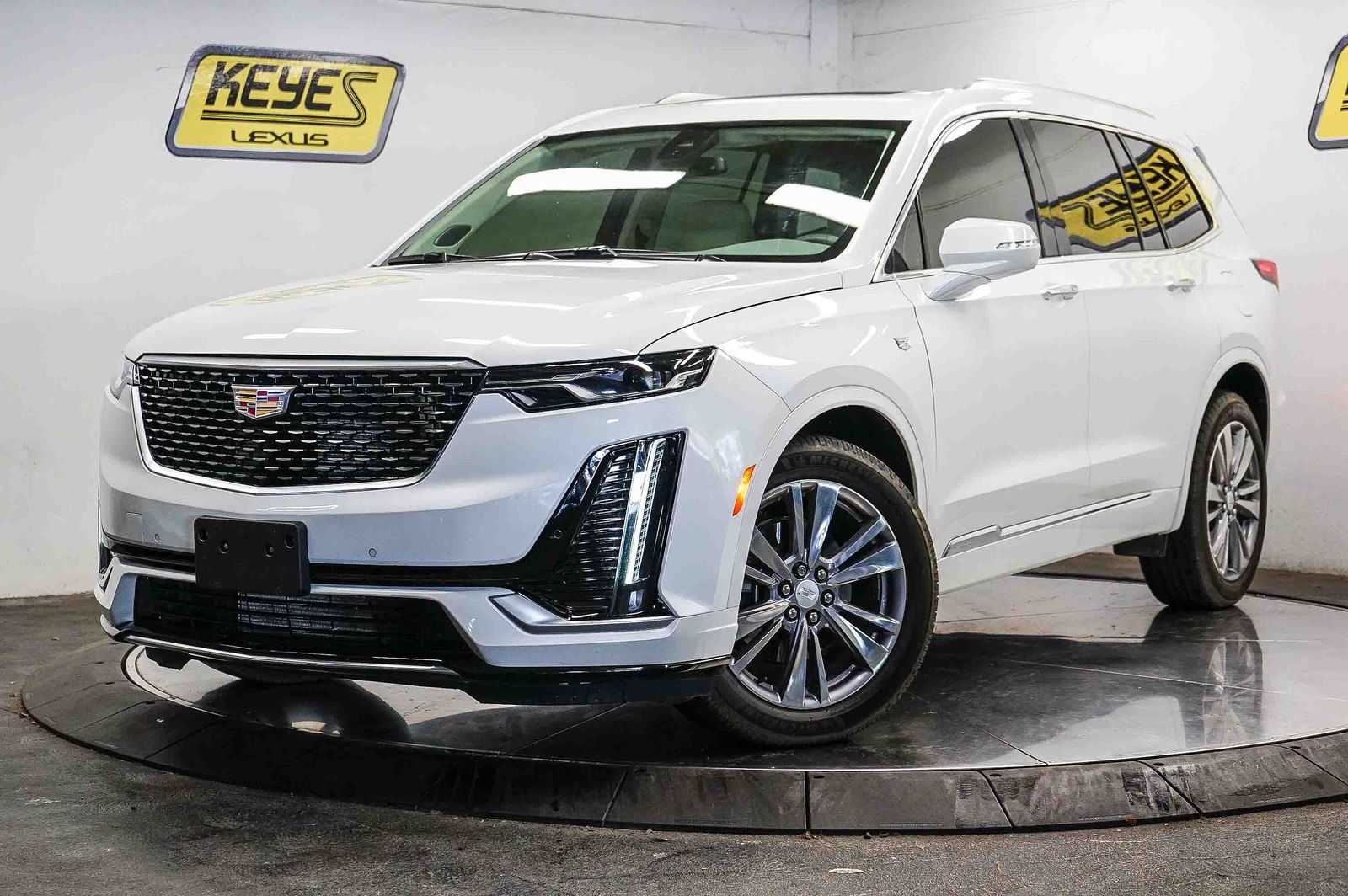 2024 CADILLAC XT6