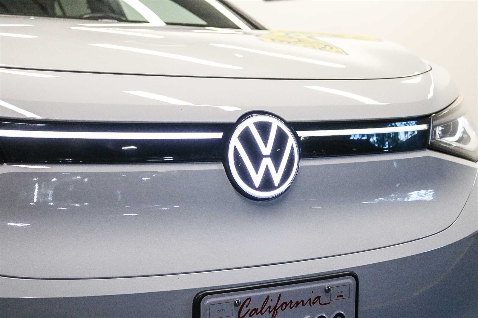 Thumbnail: 2022 Volkswagen ID.4 - 5