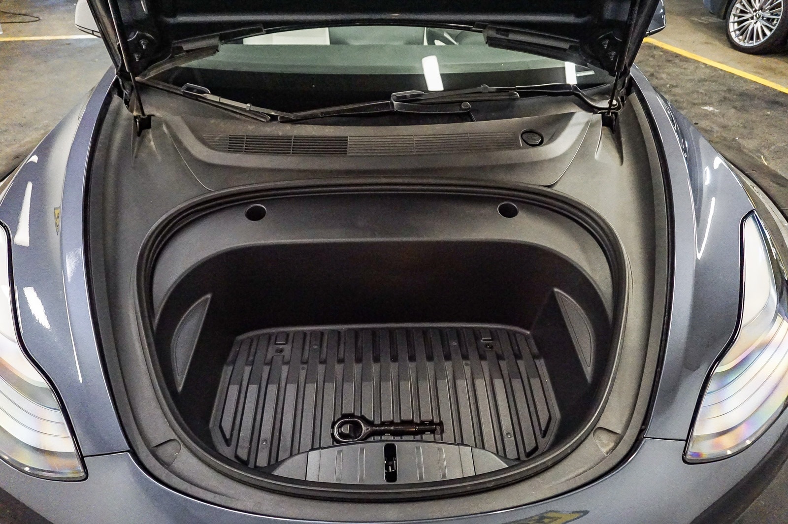 Thumbnail: 2023 Tesla Model 3 - 26