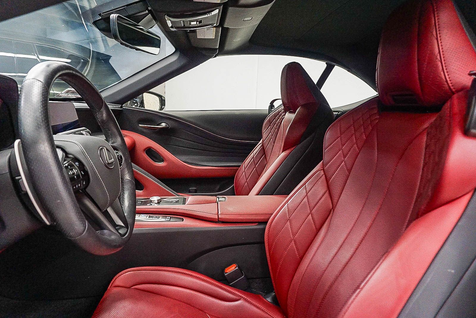 Thumbnail: 2024 Lexus LC - 17