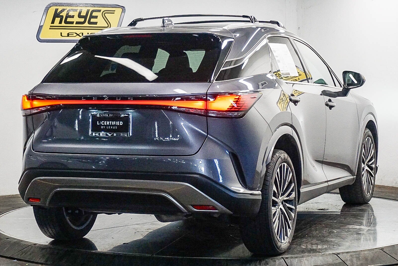 2023 Lexus RX 350 Premium photo 3