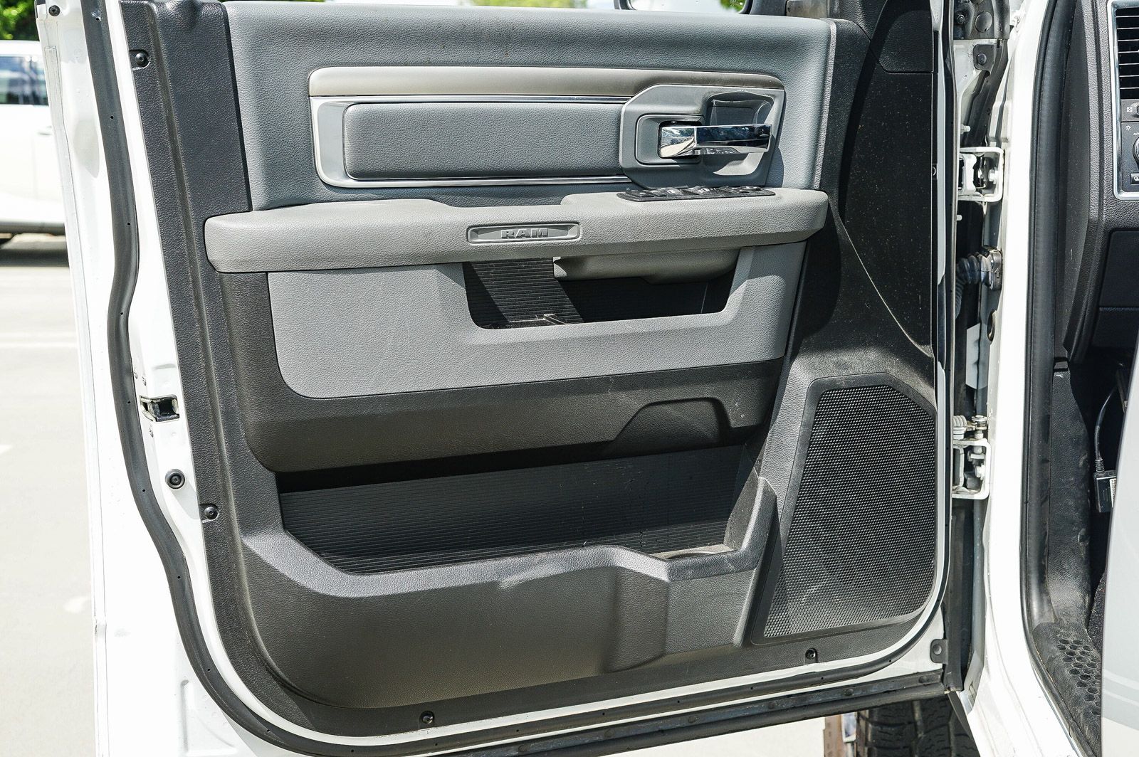 Thumbnail: 2019 RAM 1500 Classic - 21