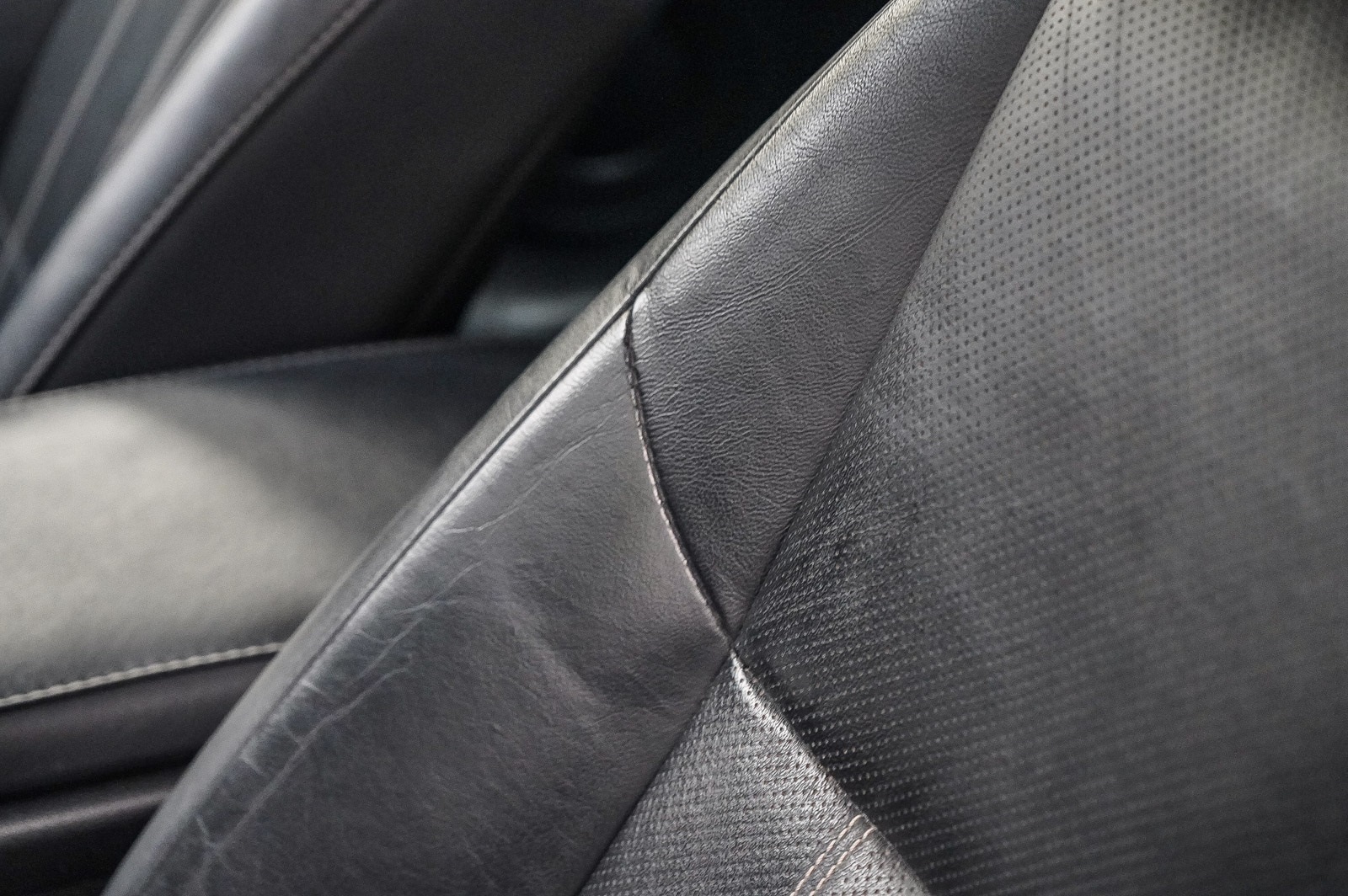 Thumbnail: 2016 Lexus ES - 20