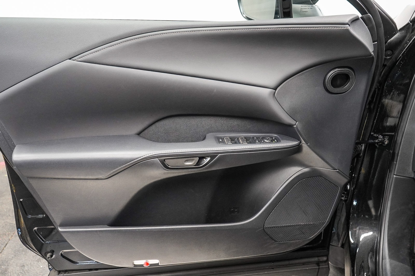 Thumbnail: 2023 Lexus RX - 22