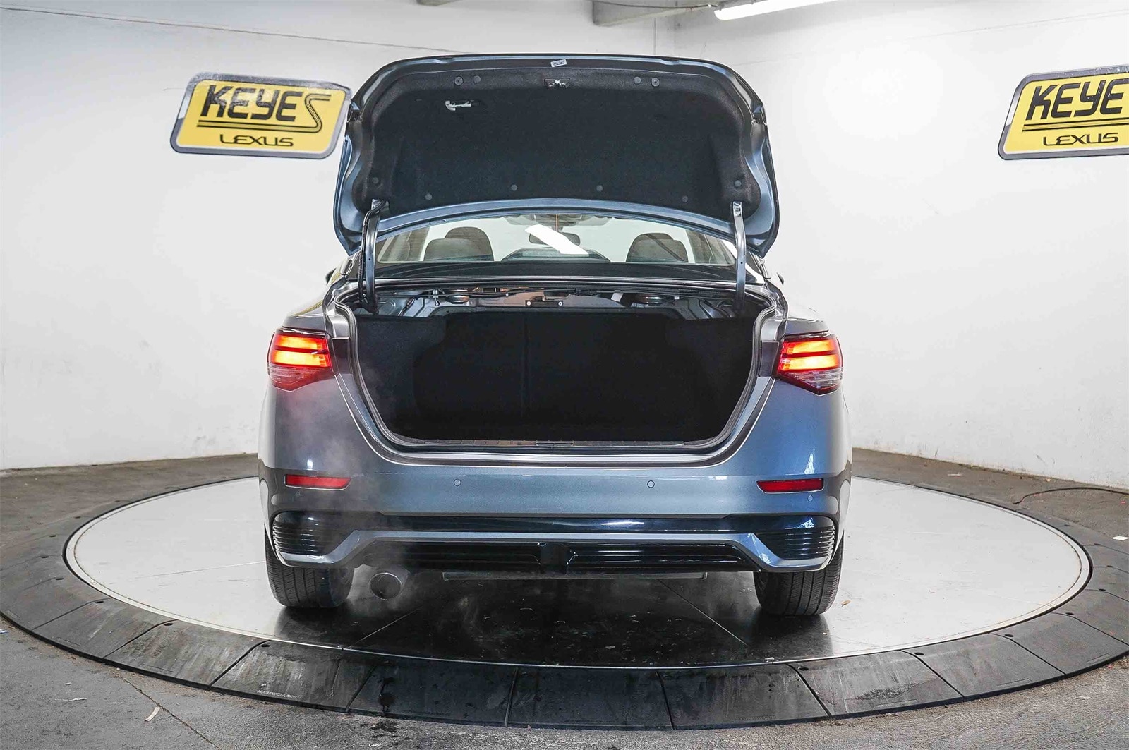 Thumbnail: 2025 Nissan Sentra - 26