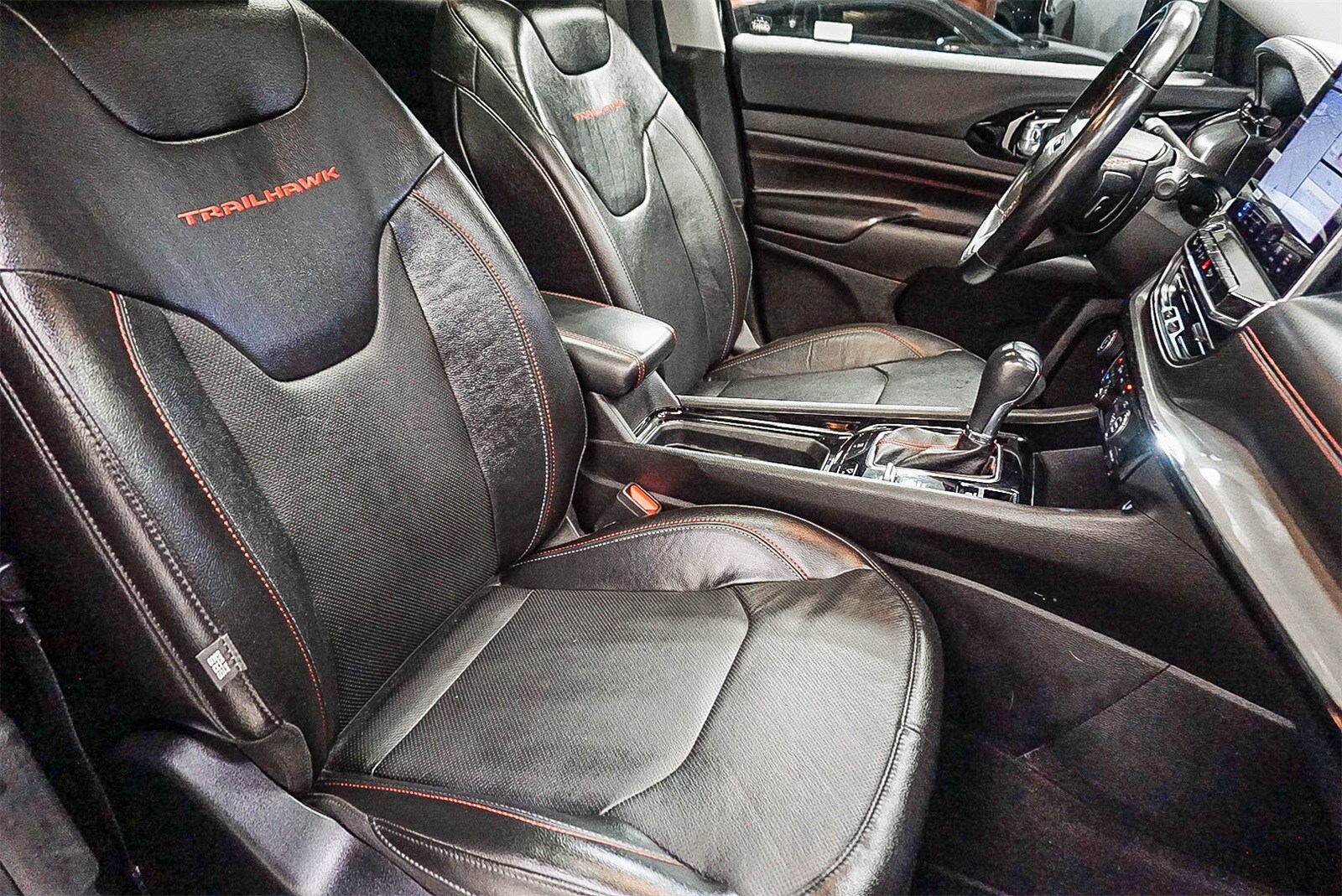 Thumbnail: 2022 Jeep Compass - 18