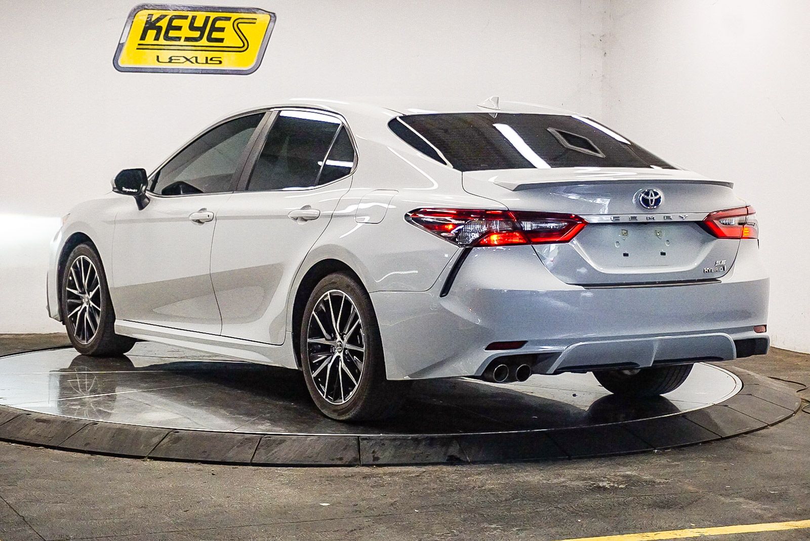 Thumbnail: 2024 Toyota Camry - 2