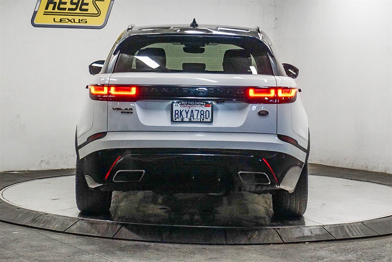 Thumbnail: 2019 Land Rover Range Rover Velar - 3