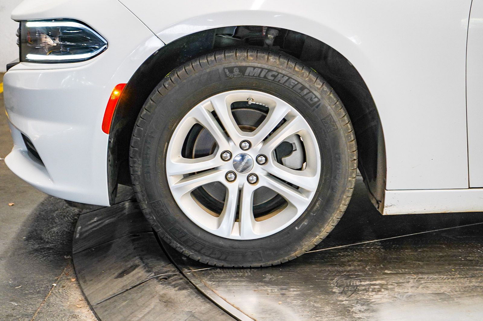 Thumbnail: 2023 Dodge Charger - 9