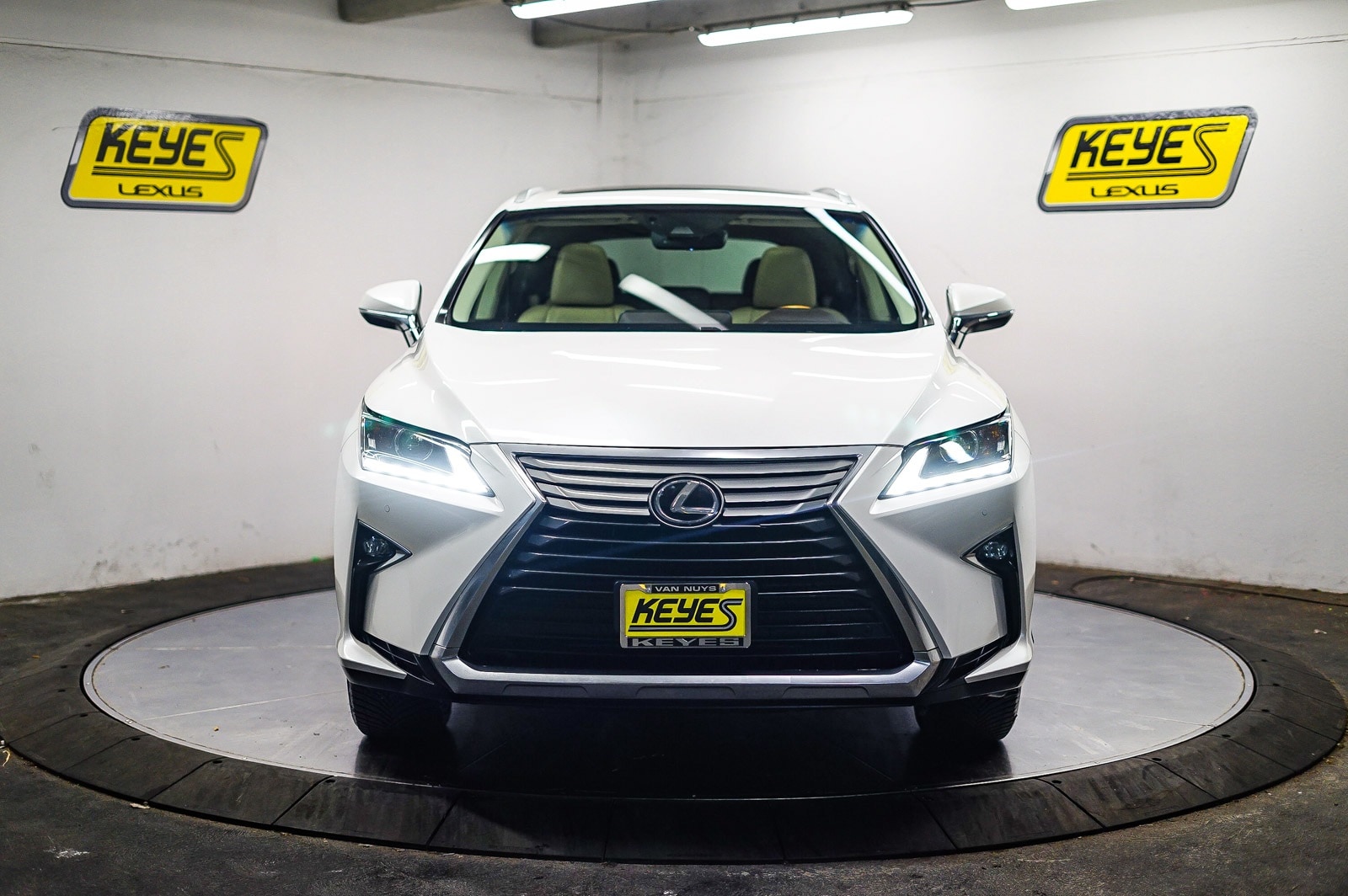 Thumbnail: 2017 Lexus RX - 6