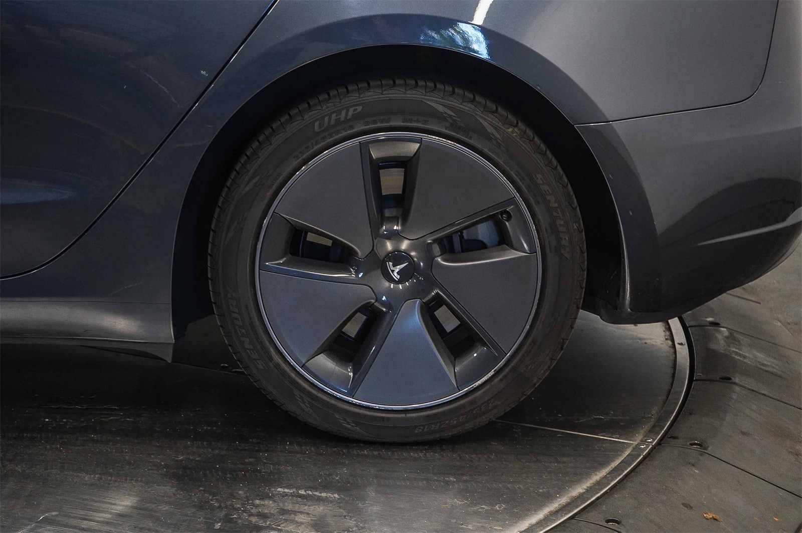 Thumbnail: 2023 Tesla Model 3 - 10