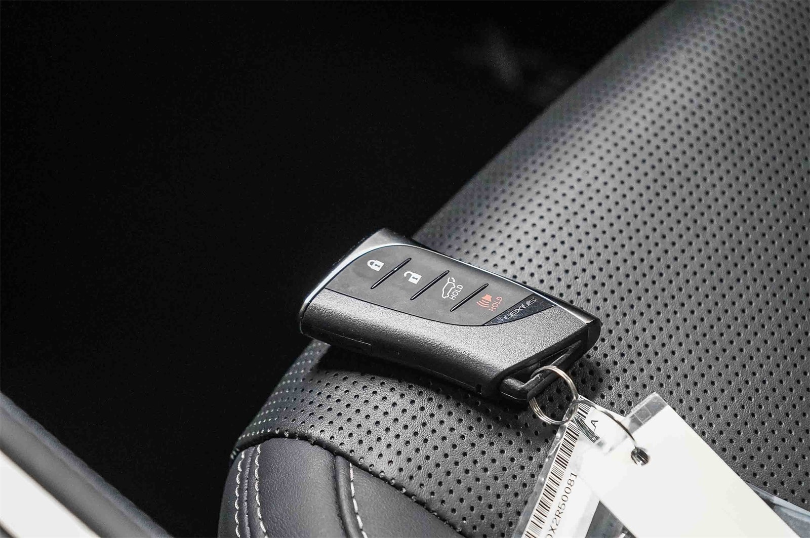 Thumbnail: 2024 Lexus GX - 27