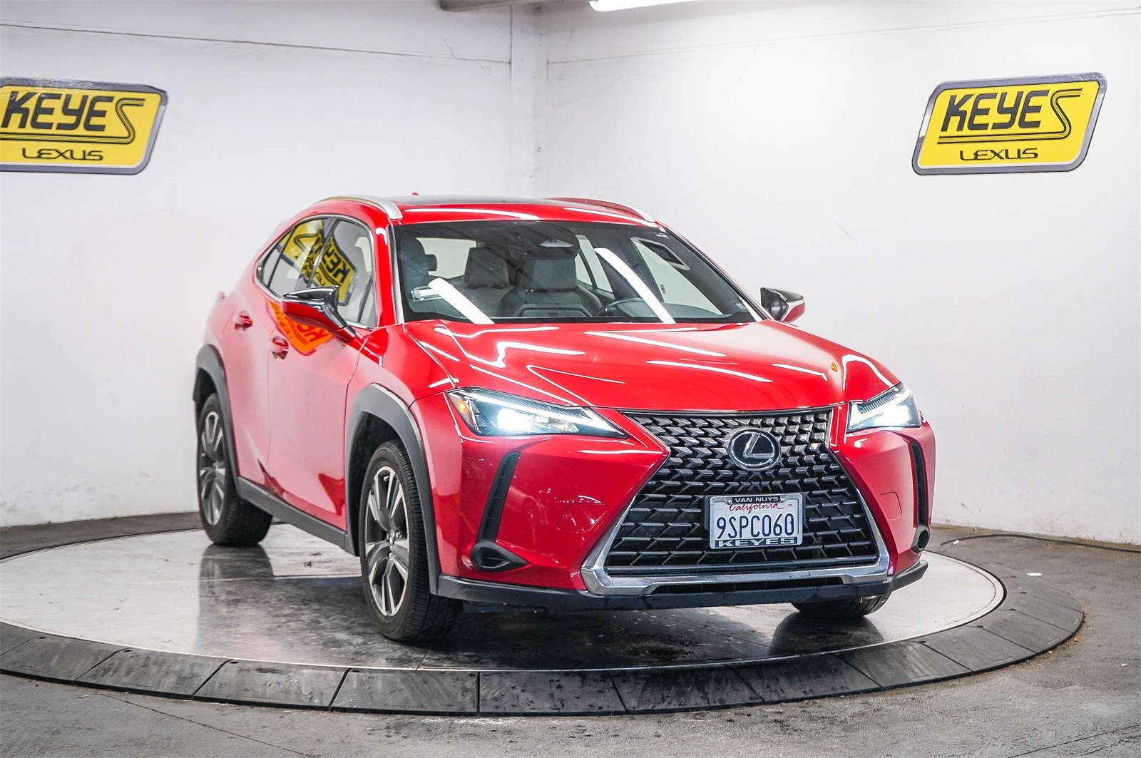 Thumbnail: 2025 Lexus UX - 5