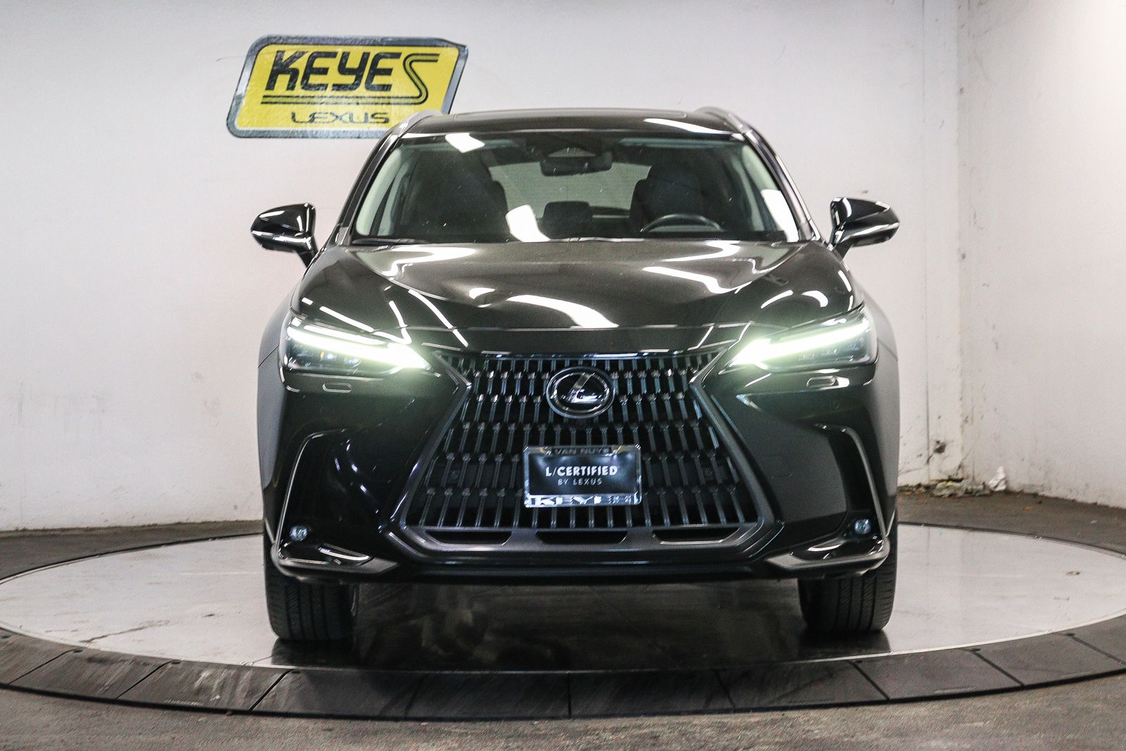 Thumbnail: 2024 Lexus ES - 5