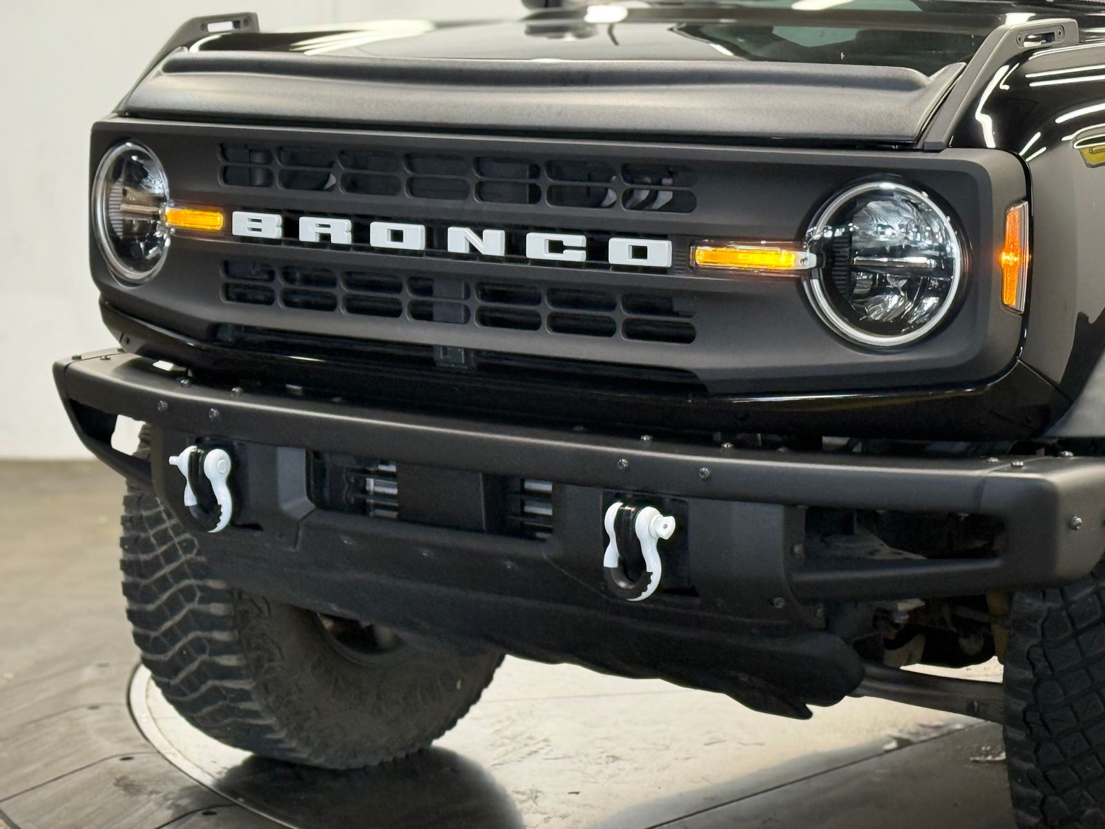 Thumbnail: 2023 Ford Bronco - 7