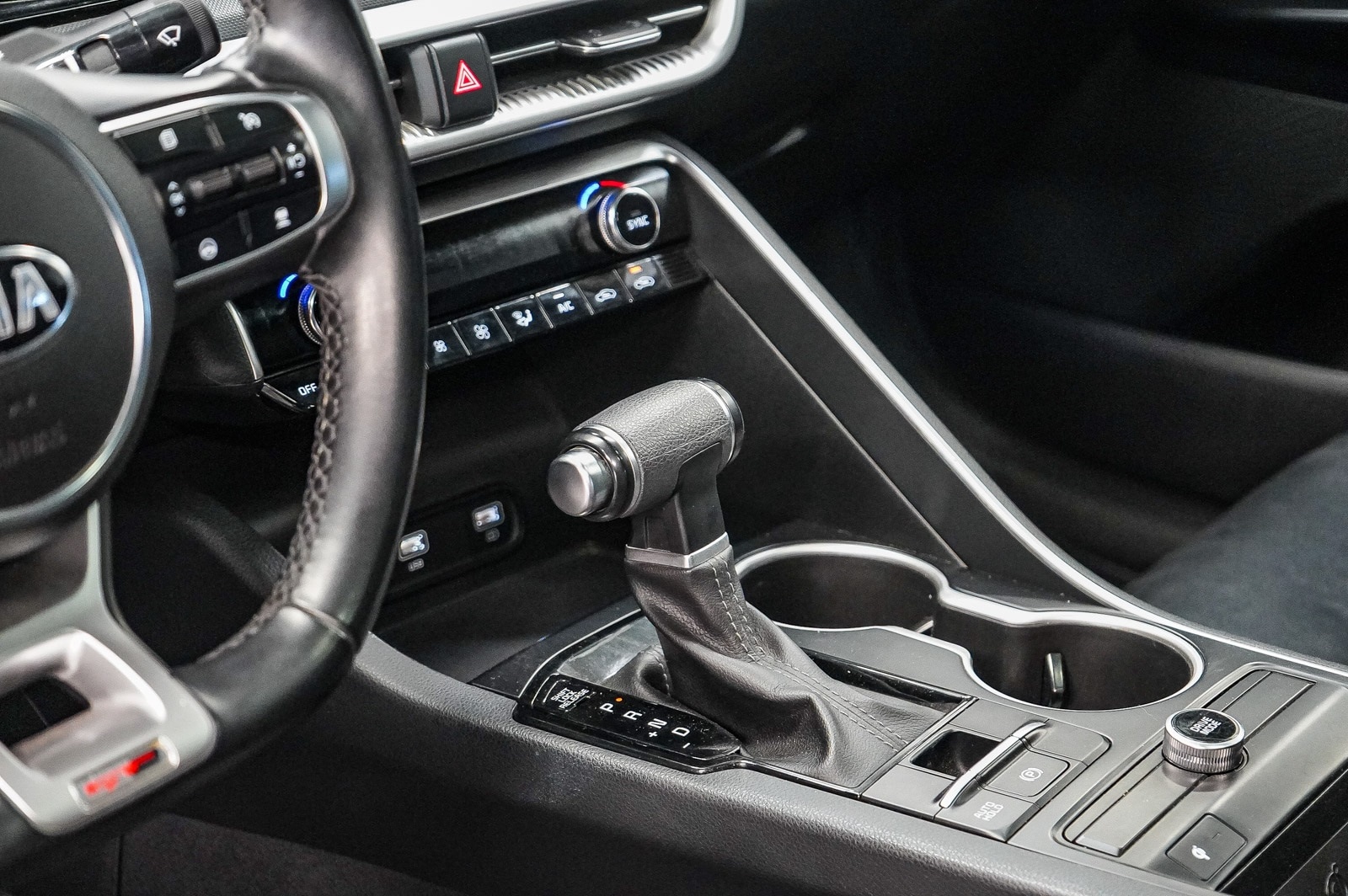 Thumbnail: 2021 Kia K5 - 24