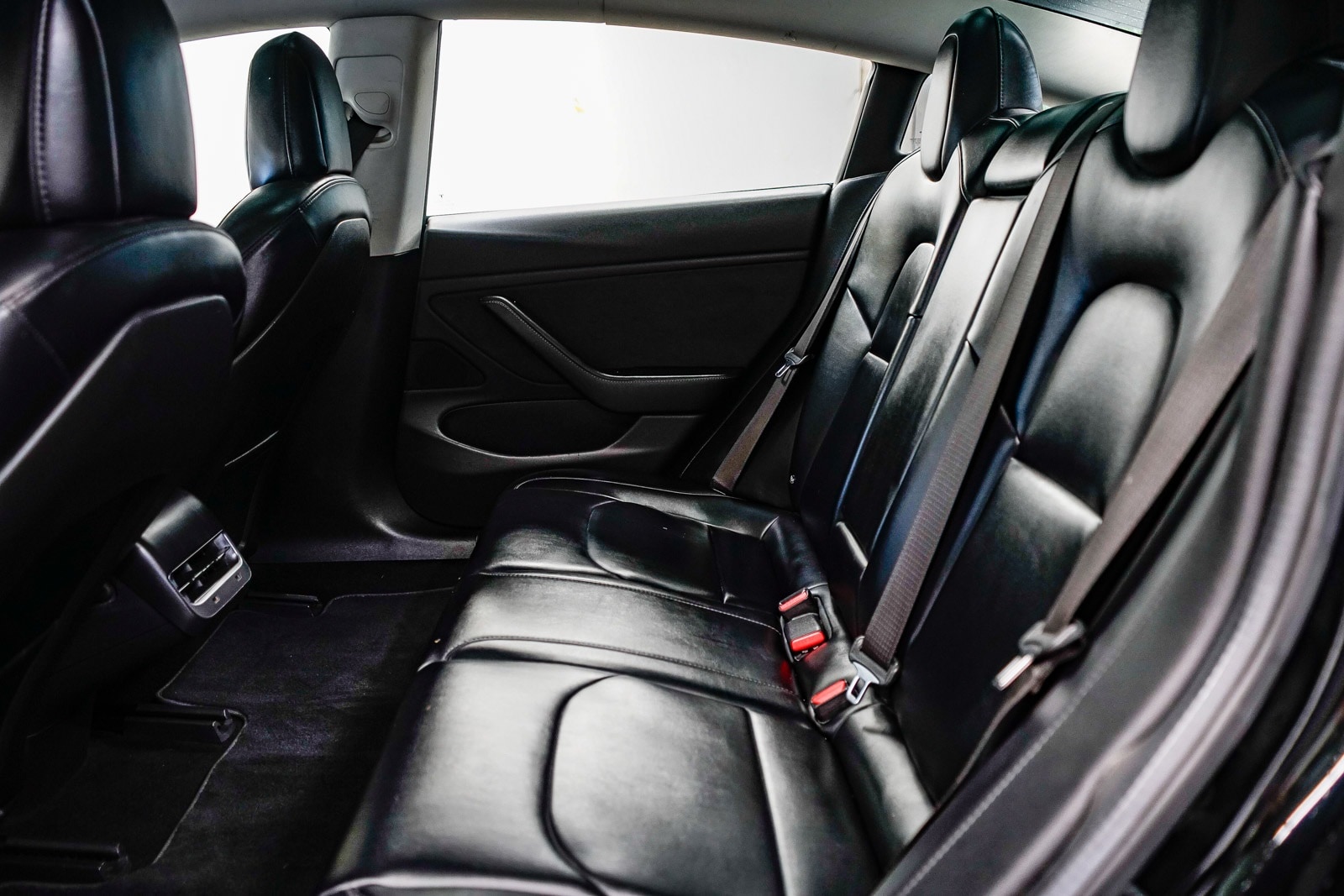 Thumbnail: 2018 Tesla Model 3 - 18