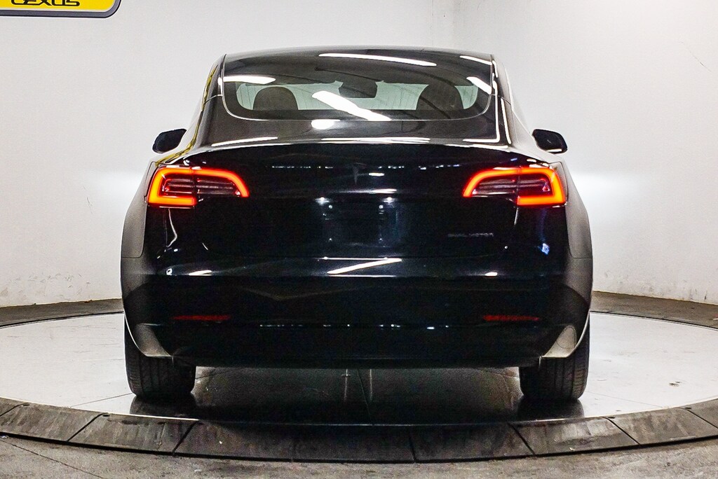 Used 2018 Tesla Model 3 Sedan