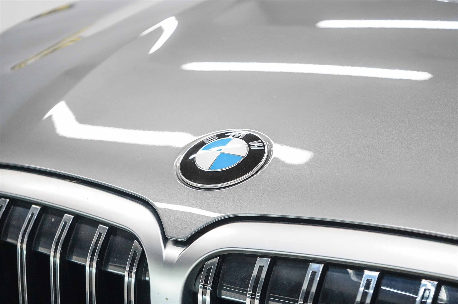 Thumbnail: 2024 BMW X7 - 8