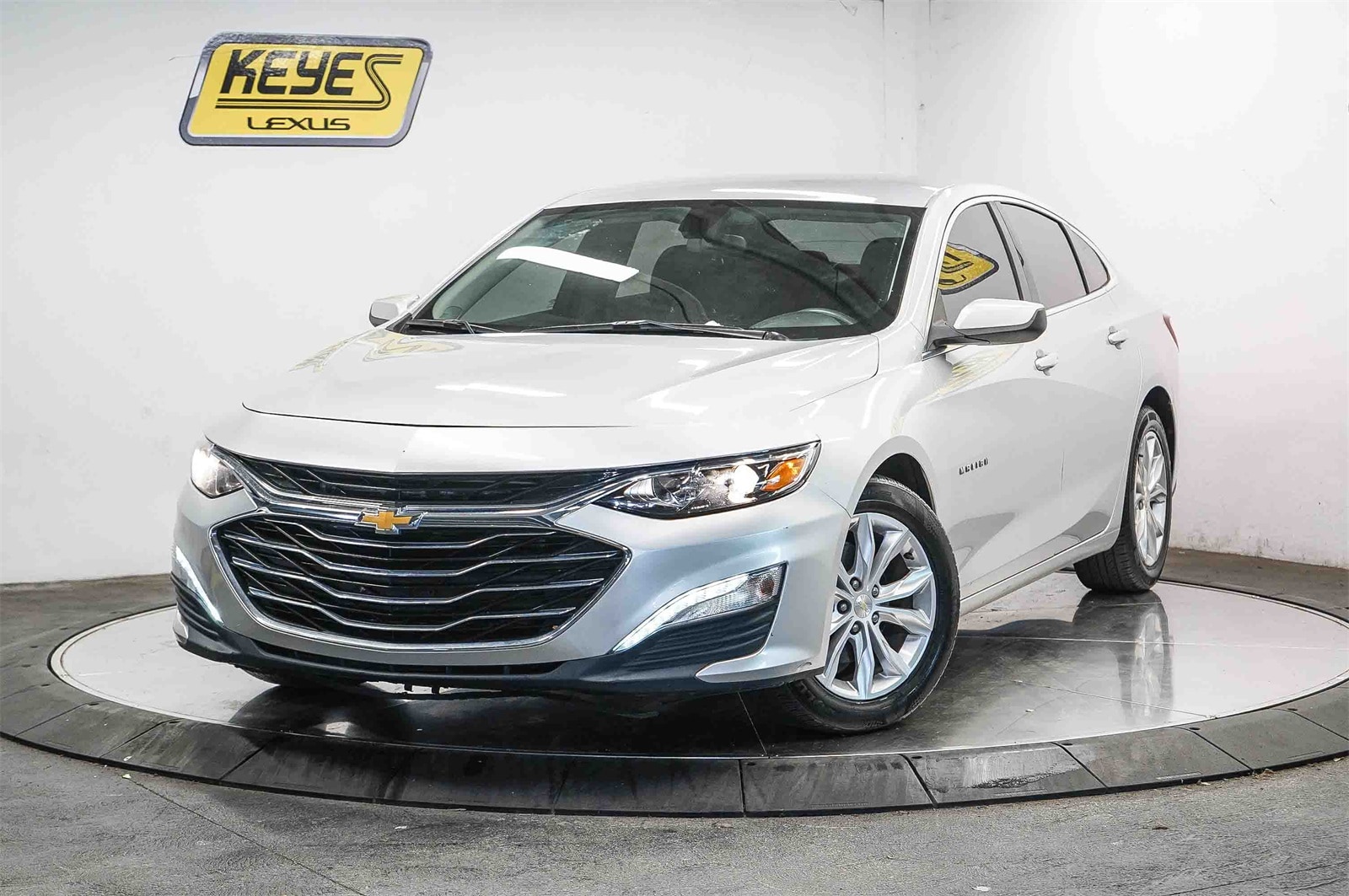 Thumbnail: 2020 Chevrolet Malibu - 1