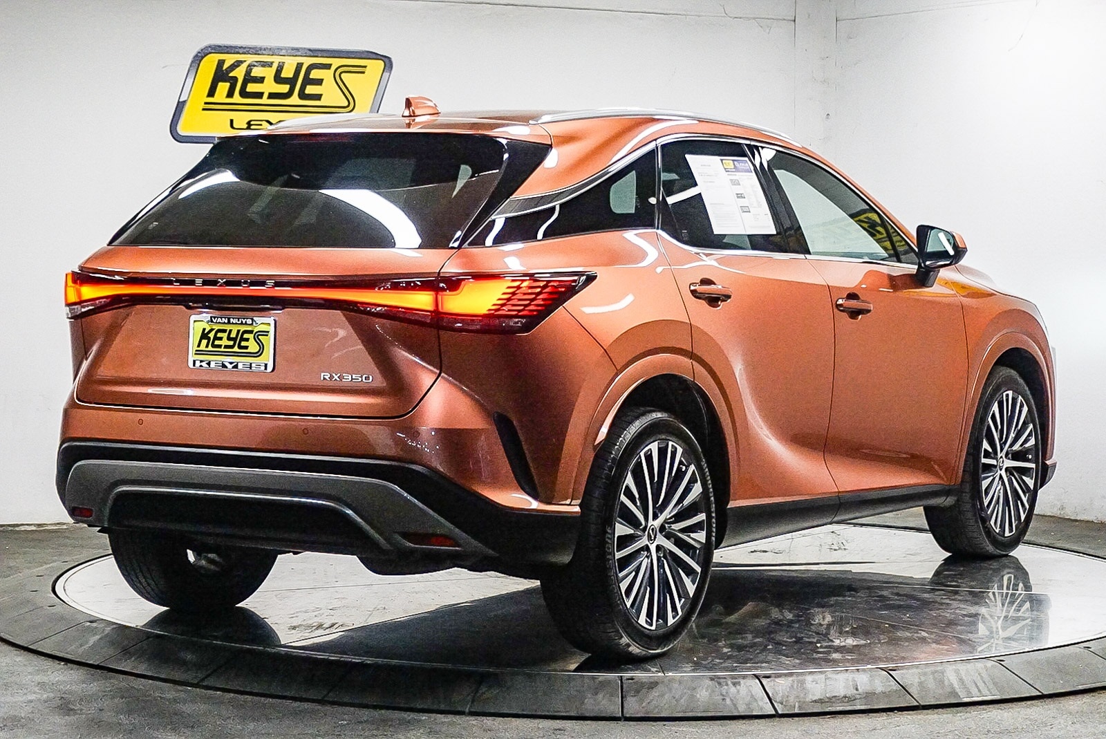 Thumbnail: 2023 Lexus RX - 4