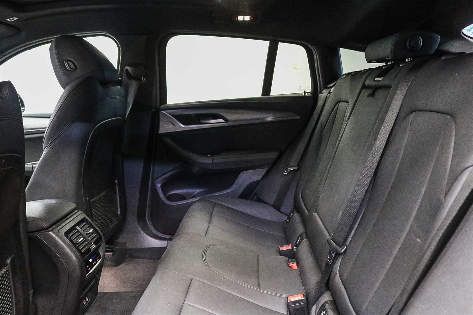 Thumbnail: 2021 BMW X4 - 19