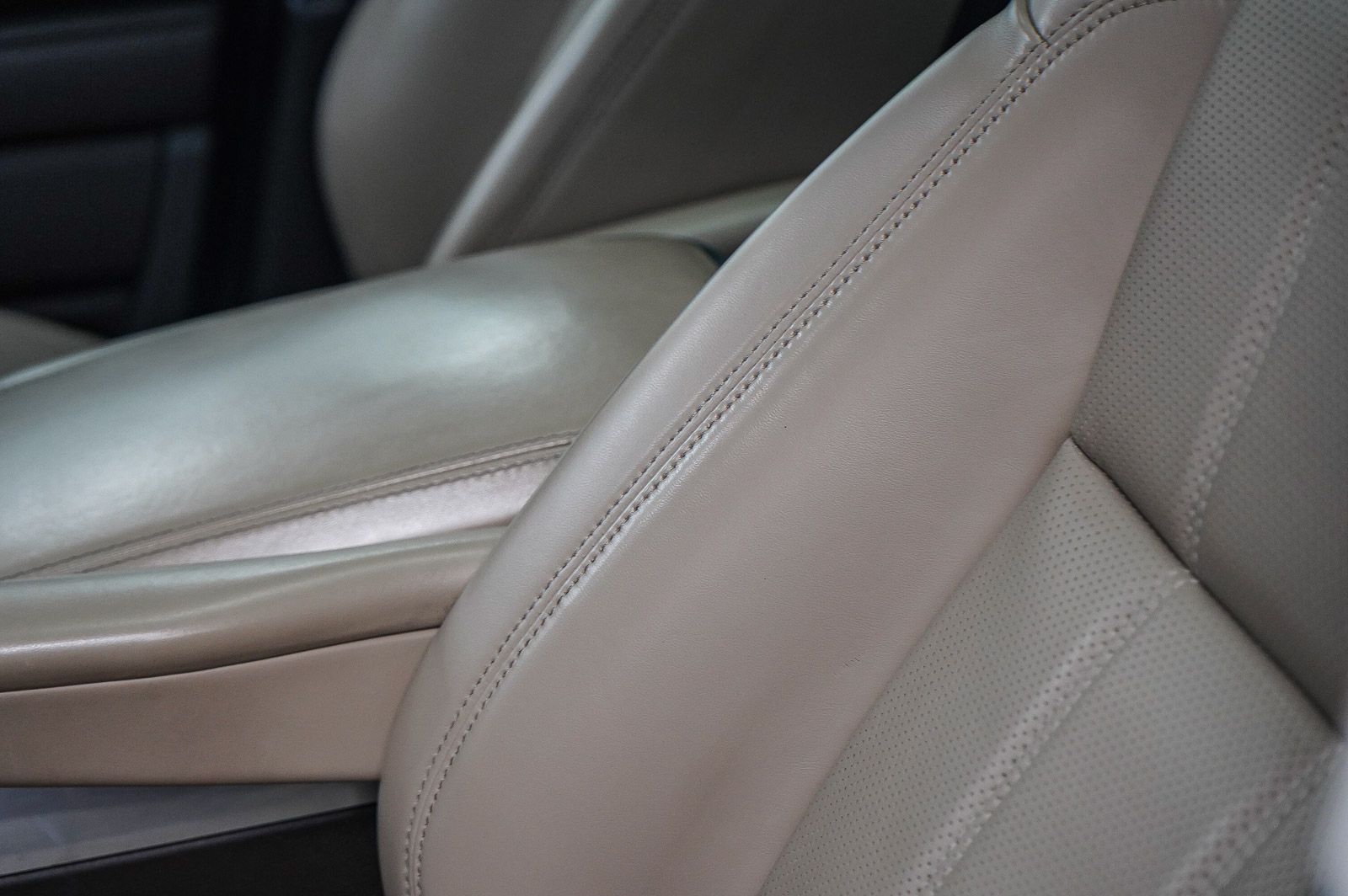 Thumbnail: 2018 Land Rover Range Rover Sport - 20