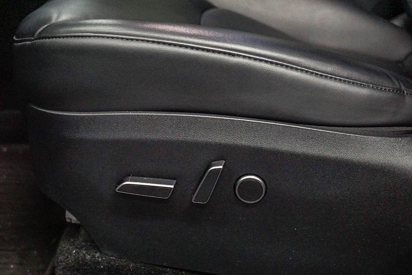 Thumbnail: 2023 Tesla Model Y - 20