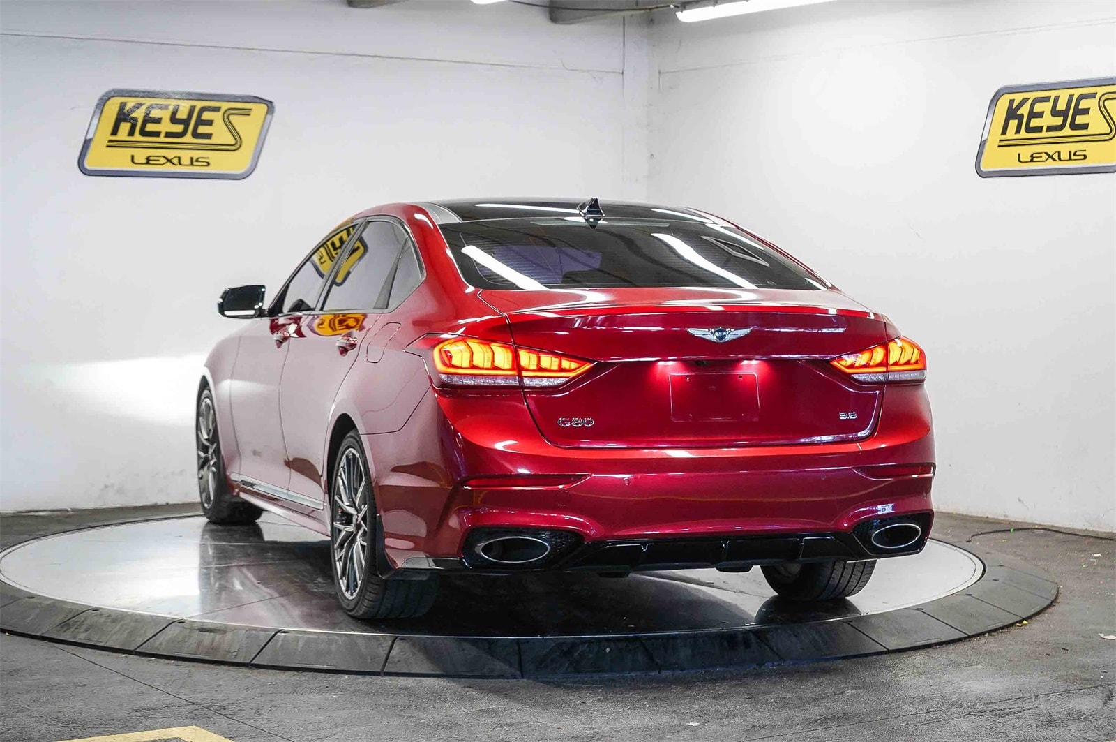 Thumbnail: 2019 Genesis G80 - 2