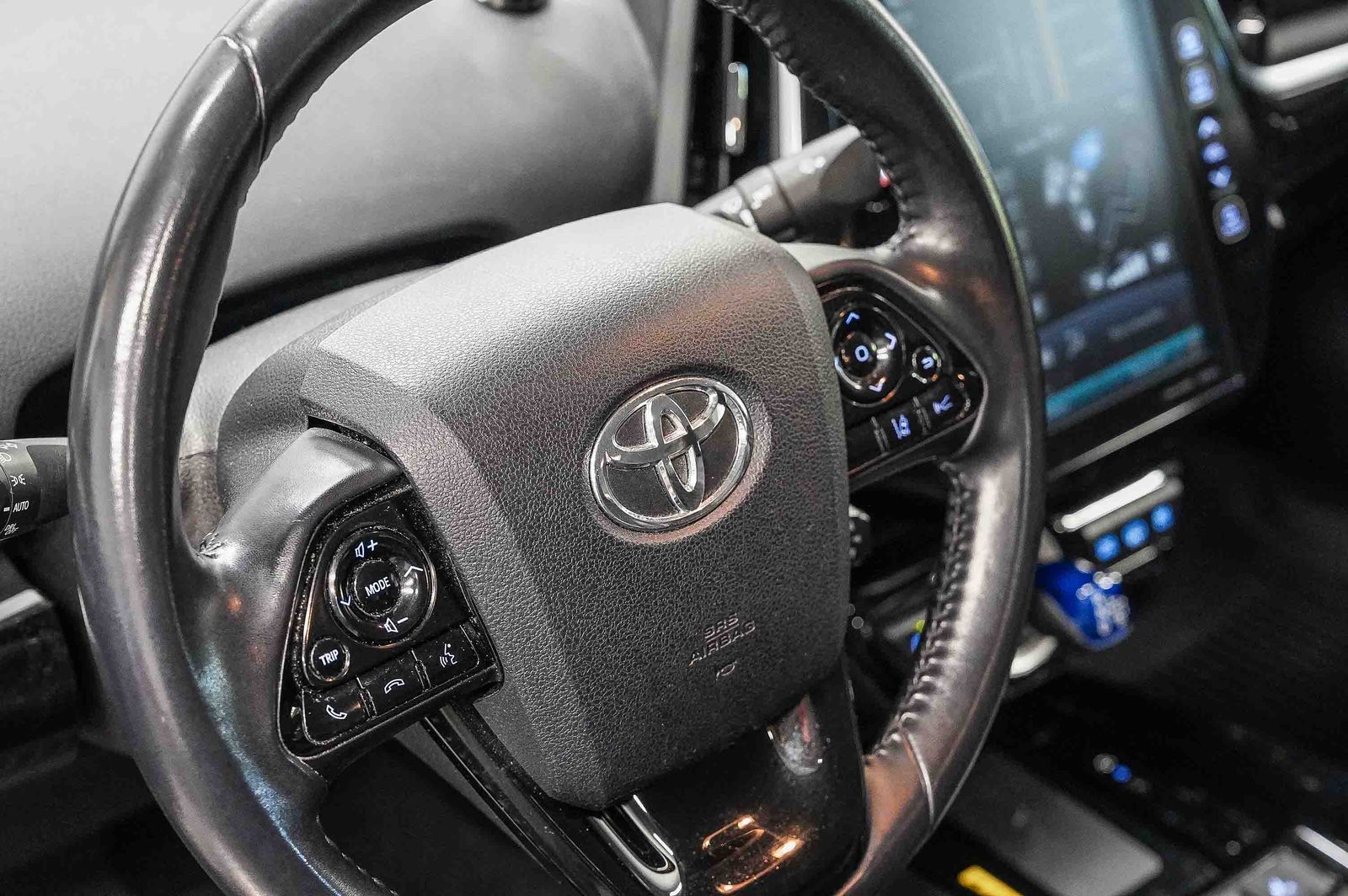 Thumbnail: 2021 Toyota Prius Prime - 20