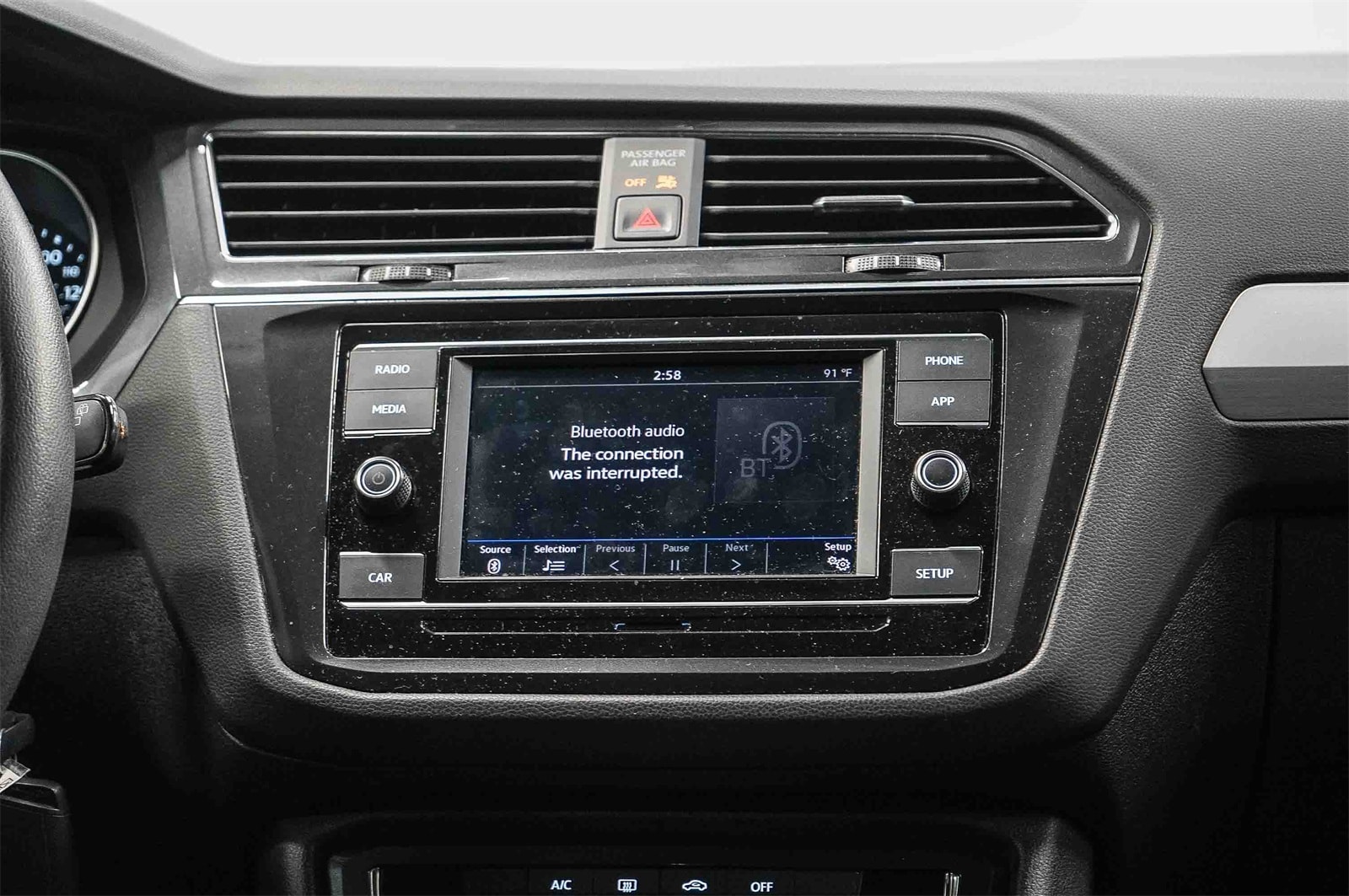 Thumbnail: 2019 Volkswagen Tiguan - 14