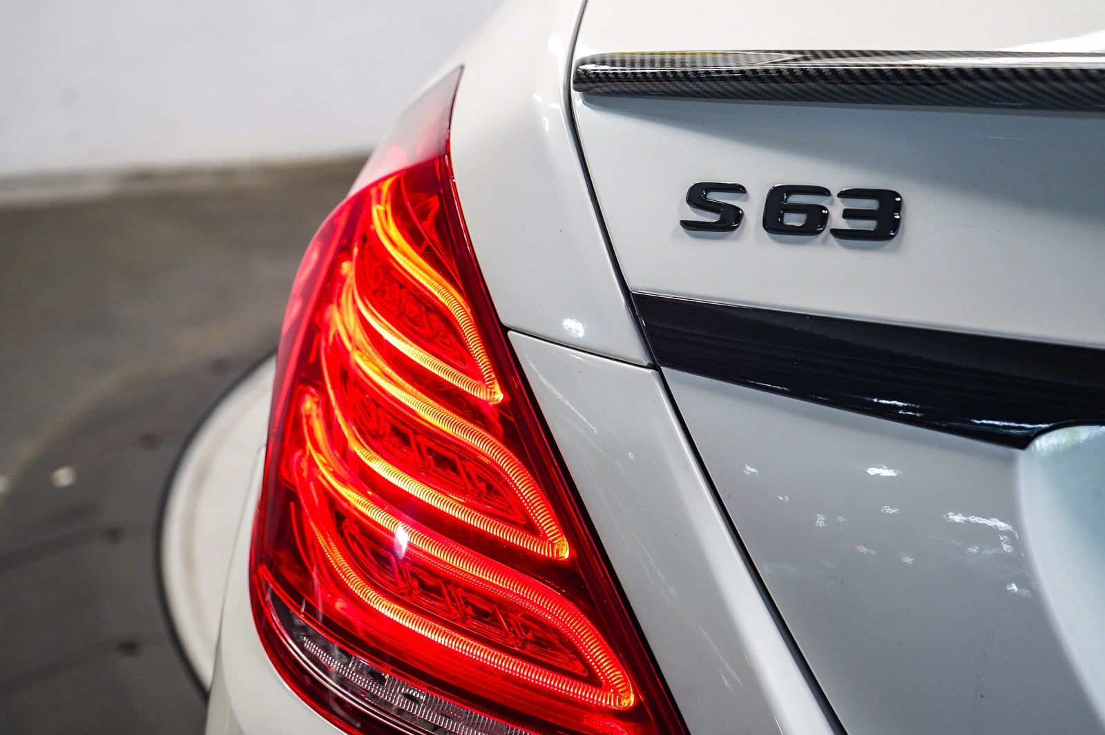 Thumbnail: 2015 Mercedes-Benz S-Class - 11