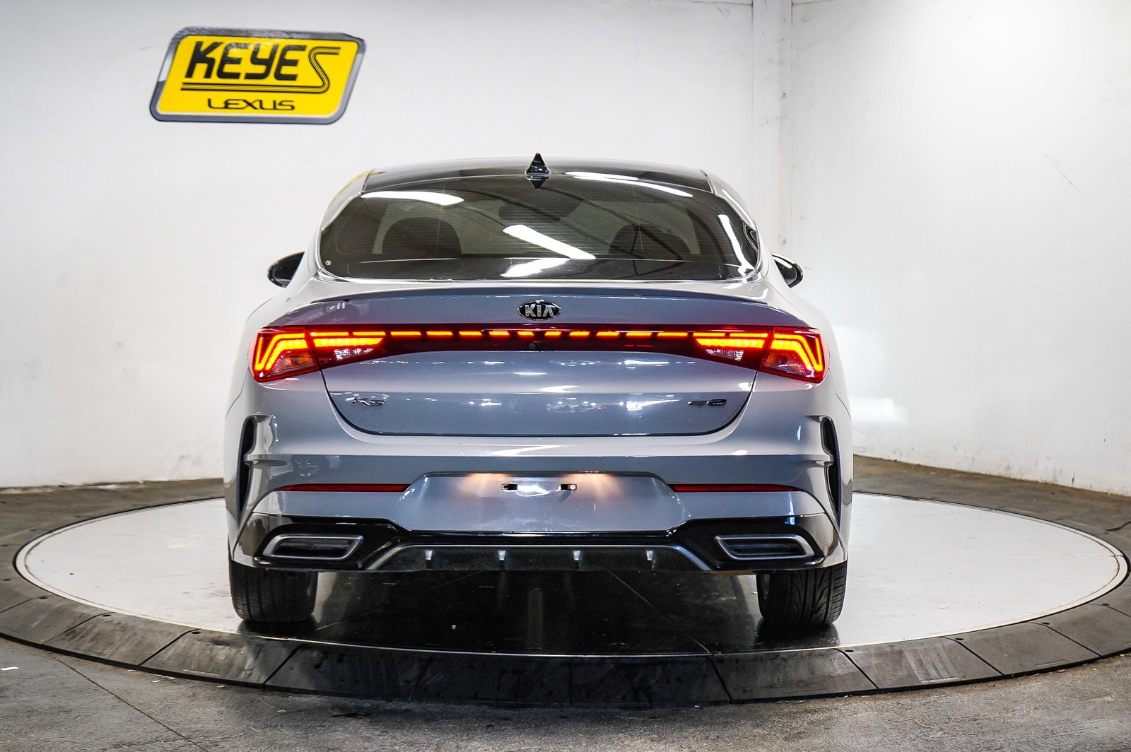 Thumbnail: 2021 Kia K5 - 3