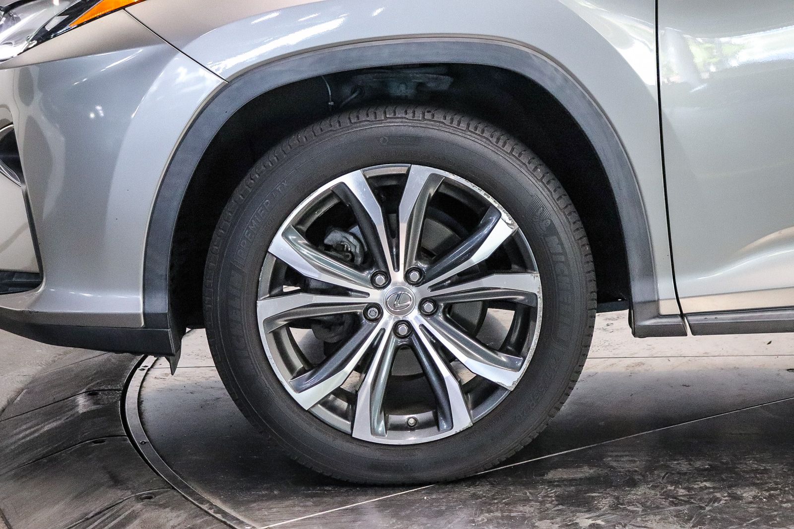 Thumbnail: 2017 Lexus RX - 9