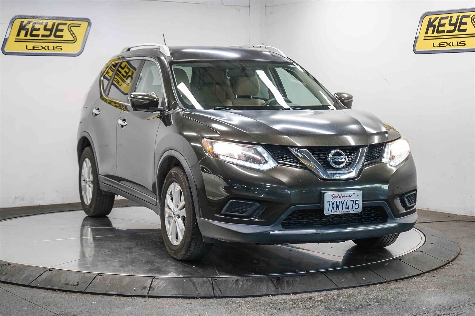 Thumbnail: 2016 Nissan Rogue - 5