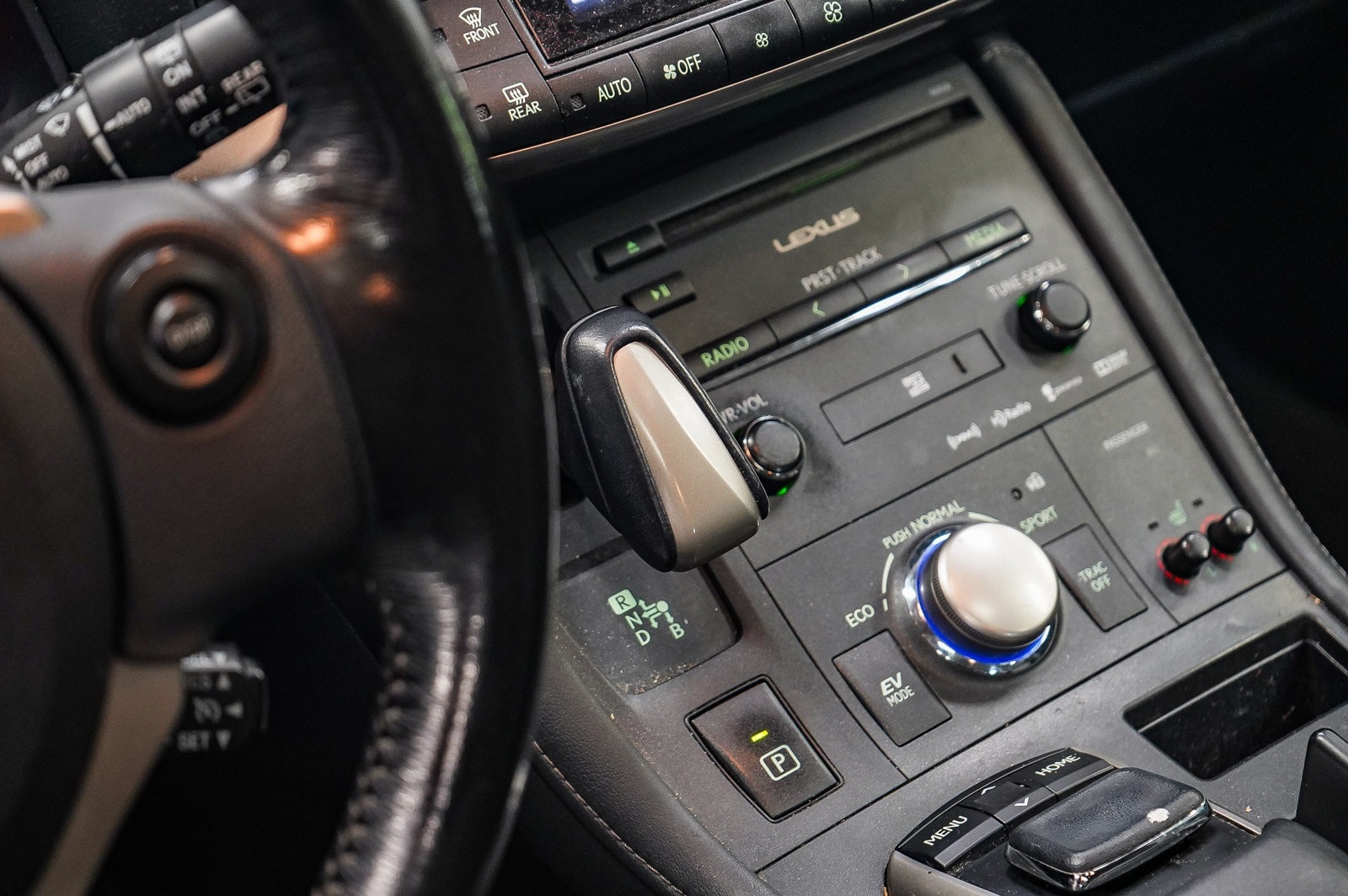Thumbnail: 2015 Lexus CT - 24
