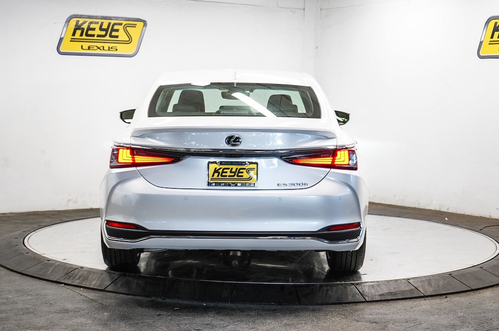 Used 2025 Lexus ES ES 300h Sedan
