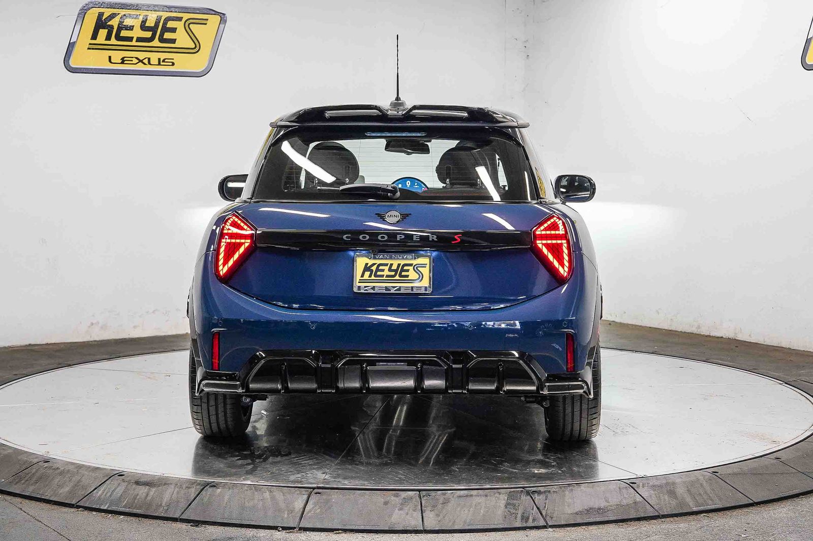 Thumbnail: 2026 MINI Cooper - 2