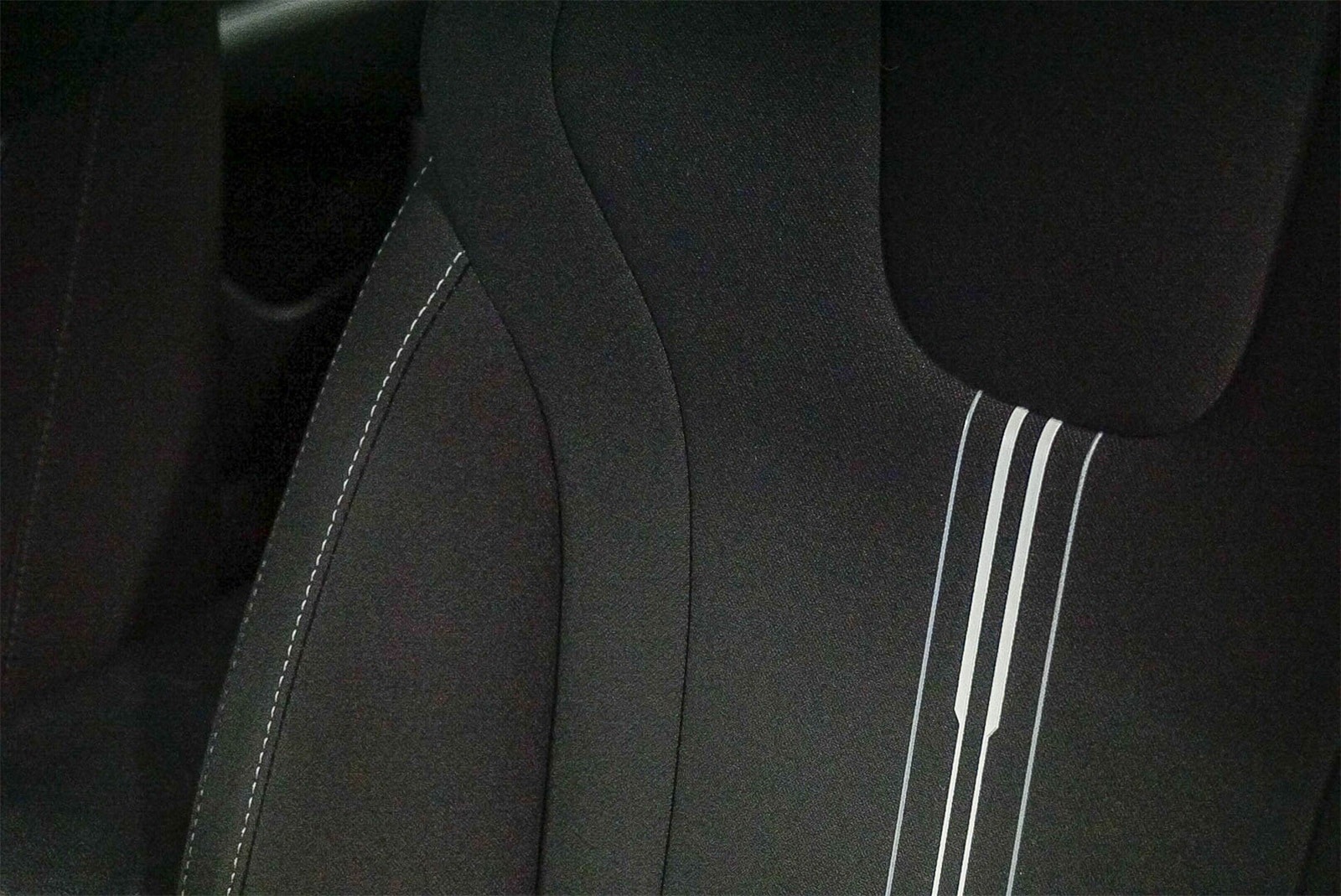 Thumbnail: 2023 Hyundai Elantra - 24