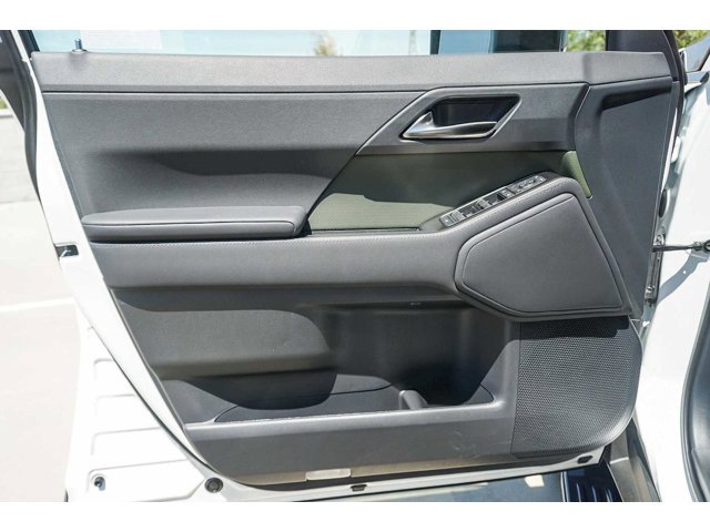Thumbnail: 2025 Lexus GX - 29