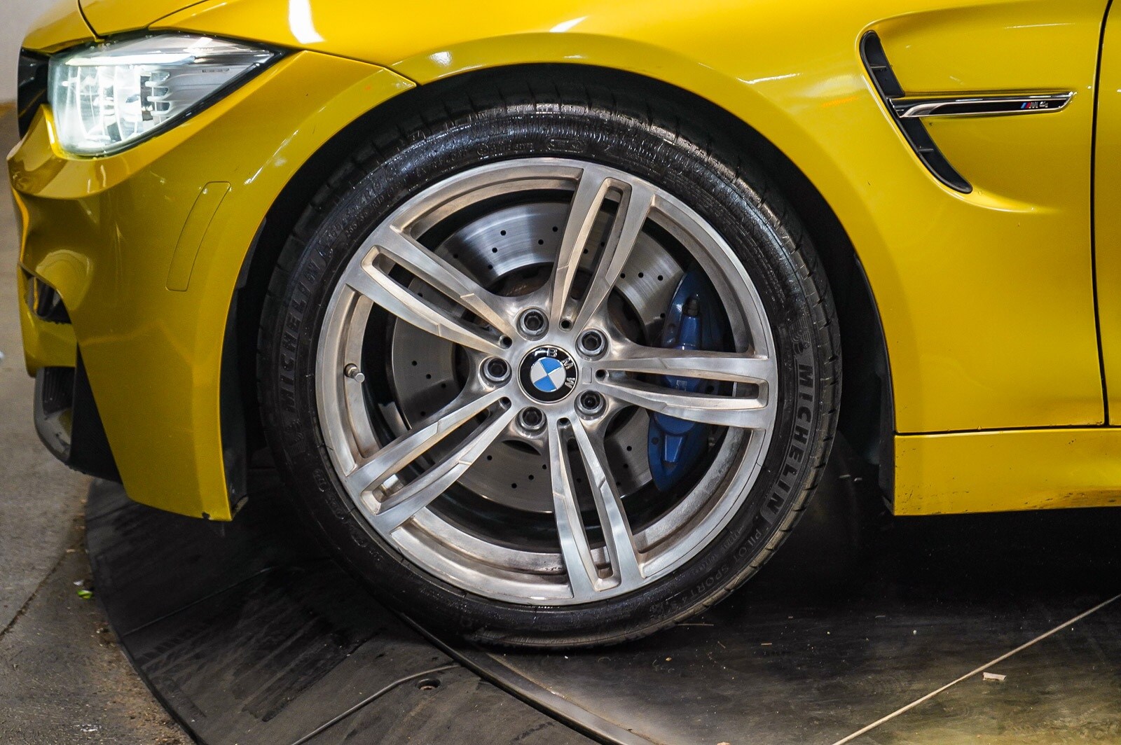 Thumbnail: 2016 BMW M4 - 9