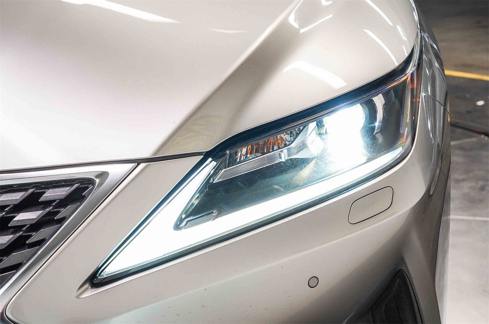 Thumbnail: 2022 Lexus RX - 8