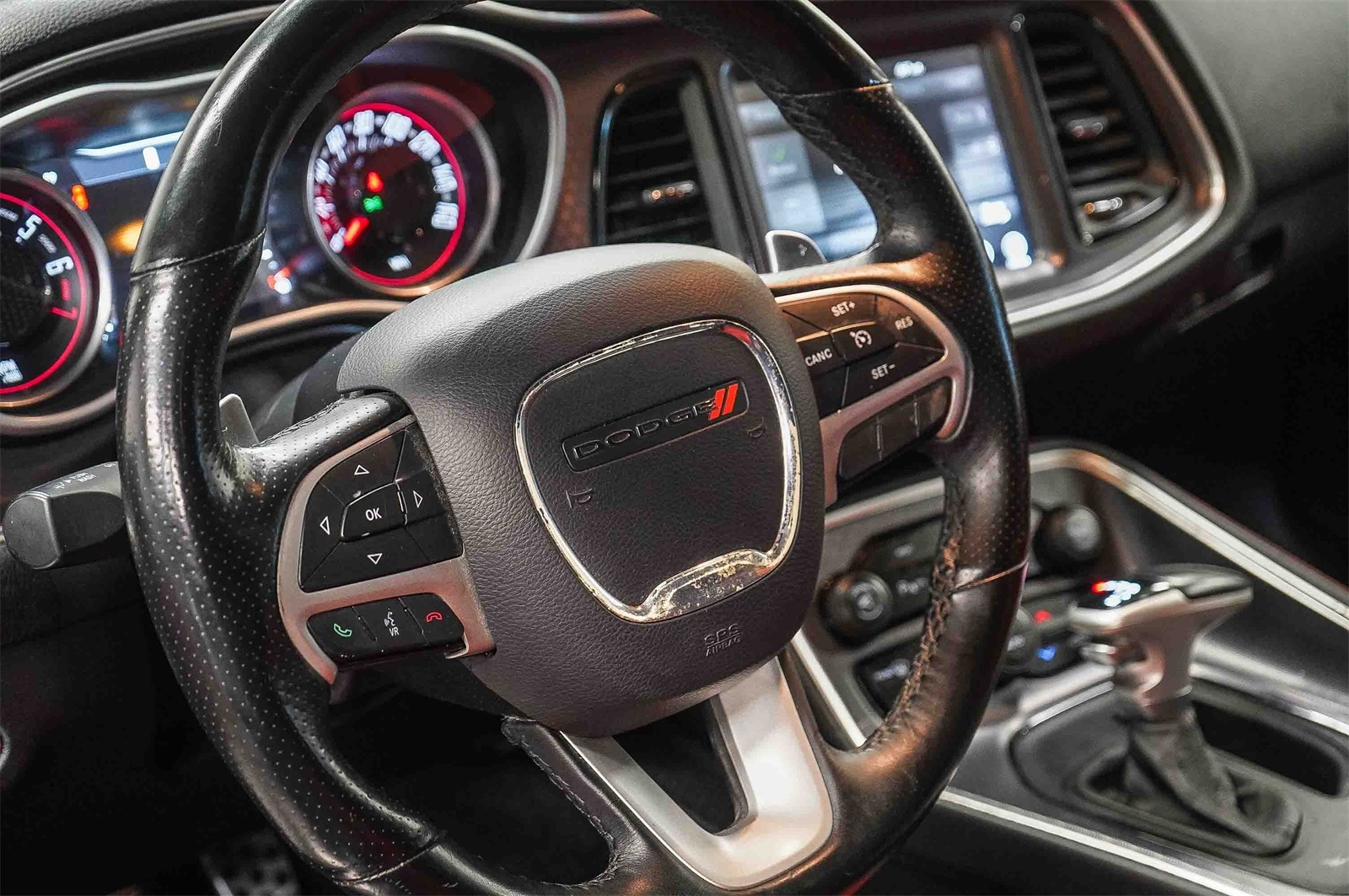 Thumbnail: 2017 Dodge Challenger - 20